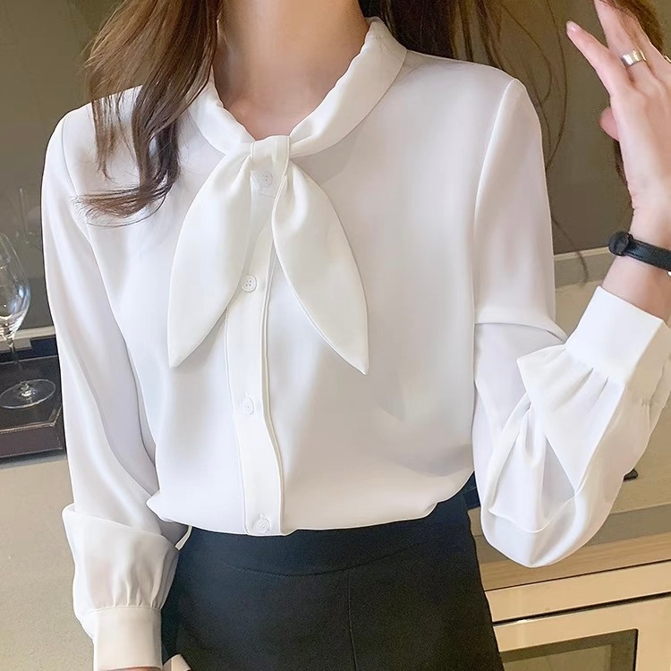 レディース シャツ ブラウス 長袖 りぼんタイ ネクタイ付き フェミニン 前開き ボタン かわいい 大人可愛い きれいめ シンプル 上品 おしゃれ レトロ こなれ感 ガーリー エレガント フォーマル