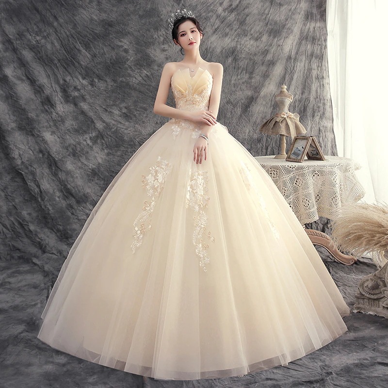 ストラップレス ウェディングドレス 2025年新作花嫁 女の子 小さめ シャンパンカラー シン 着痩せ ハイウエスト 妊婦 ライト 8,804円