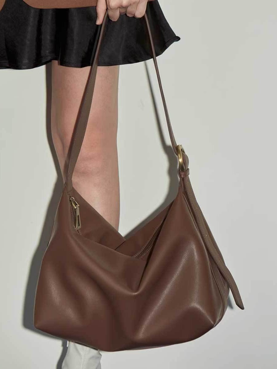 入学シーズン 入社し通勤OL 本革 斜めがけバッグ 韓国 トートバッグ ショルダーバッグ レディース 大容量 2way ショルダーバッグ 通勤 バッグ バック カバン 旅行バッグ 斜め掛け かばん