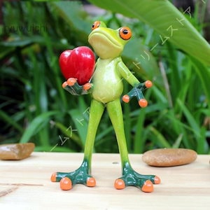 インテリア カエル 置物 お返し 車内の装飾 置き物 インテリア 庭園 ガーデニング 雑貨 オーナメント 飾り物 幸運をよぶ 風水置物 オブジェ 誕生日 プレゼント