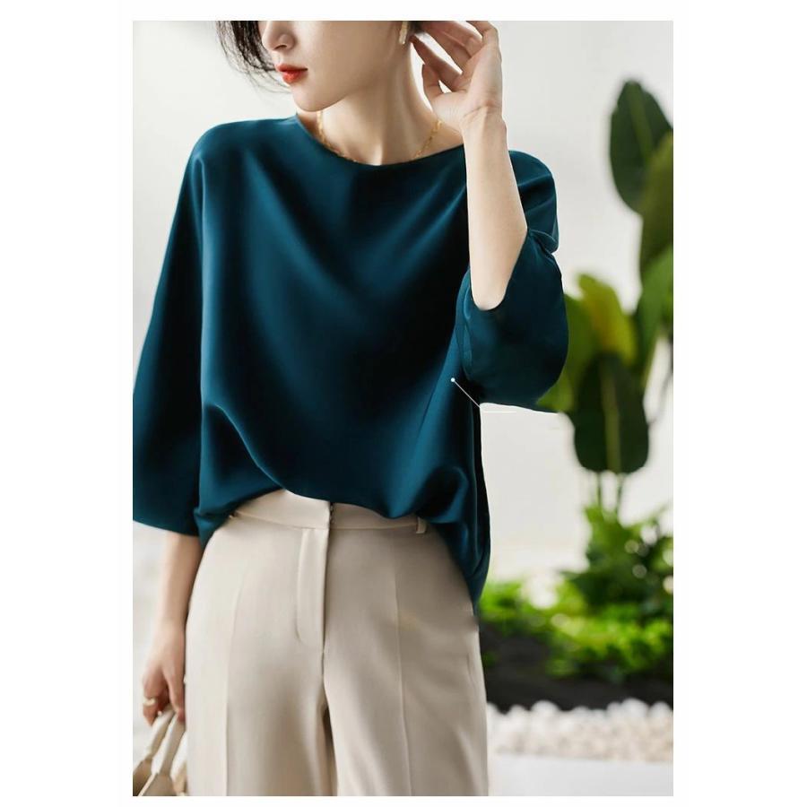 夏新作ブラウス レディース 春 秋 白 ミドル丈 長袖 無地 シャツ トップス シルクタッチ 体型カバー フェミニン 上品 フレアスリーブ オフィス カジュアル 20代