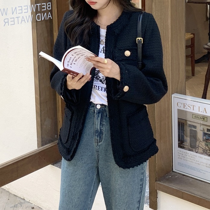 アウター レディース ジャケット 個性的 春服 秋服 冬服 2色 袖あり 長袖 ノーカラー ポケット 羽織り インスタ映え モテ 流行 トレンド 高見え 格上げ 暖かい 無地 ゴールドボタン