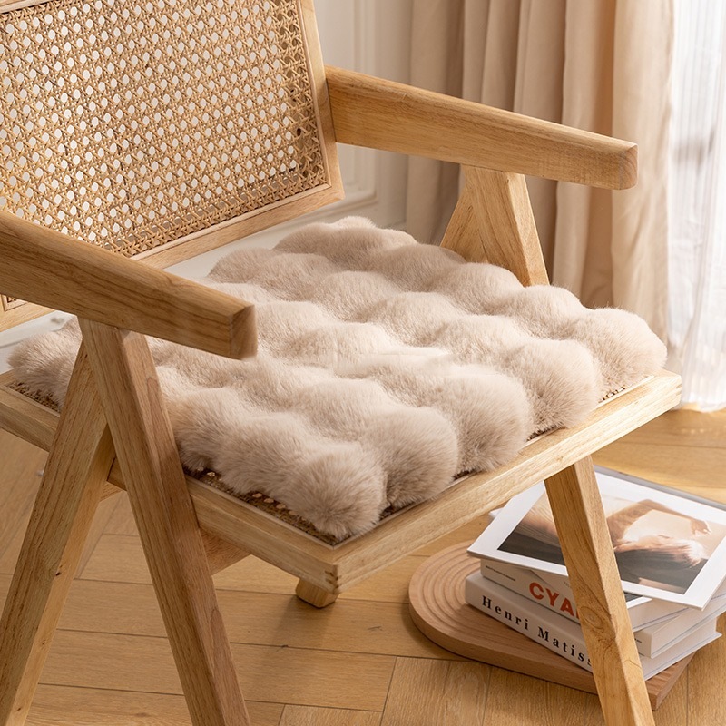 クッションシート 正方形 椅子 クッション 座布団 モコモコ 北欧 ふわふわ ラビットファー風 かわいい おしゃれ インテリア 40×40cm 45×45cm