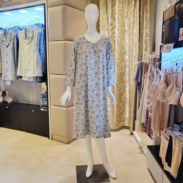 VEV3957L_コートナ 小さな花のプリント ワンピース ホームウェア