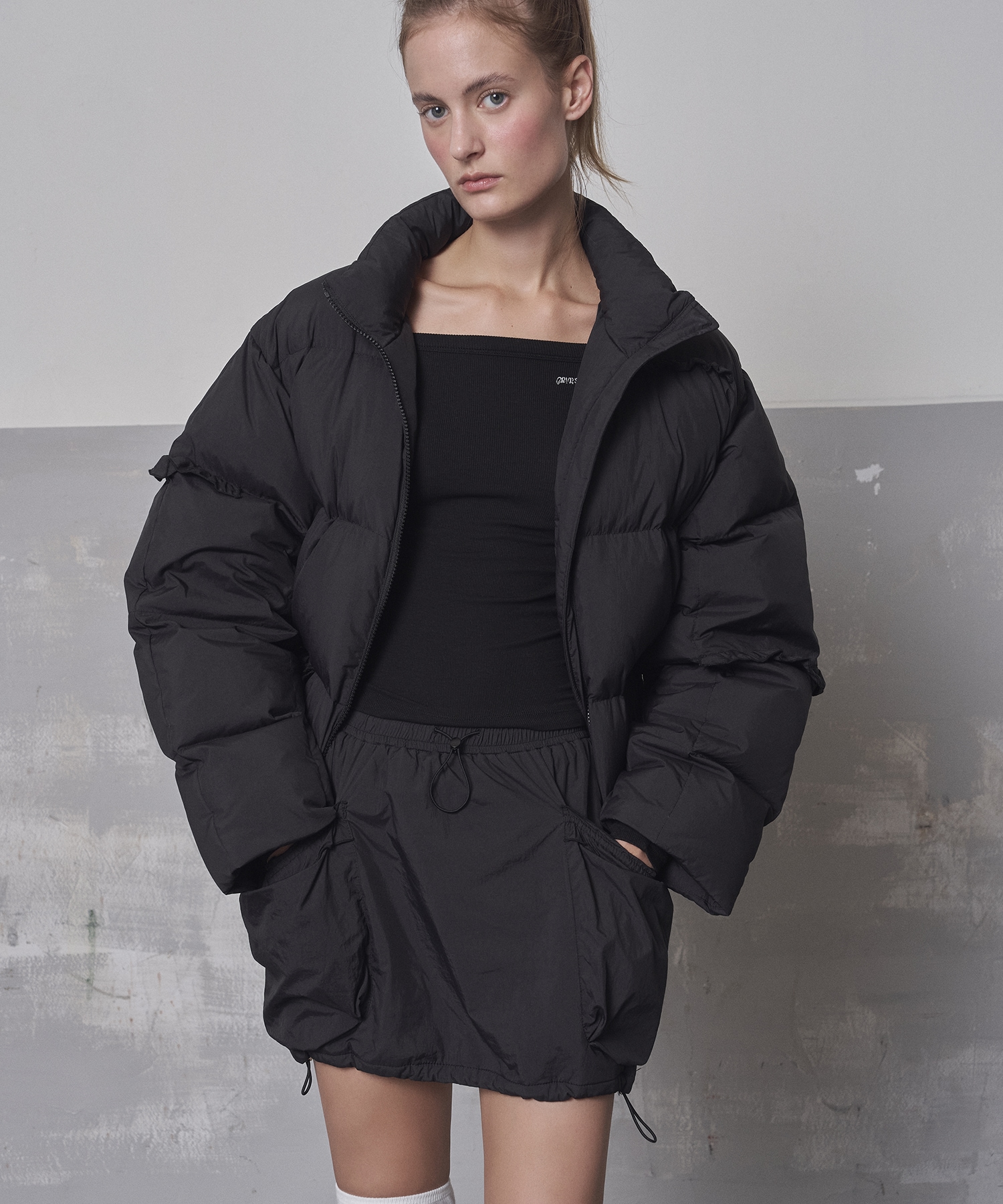 GROVE GRVR スポーツフリルダウンジャンパーブラック