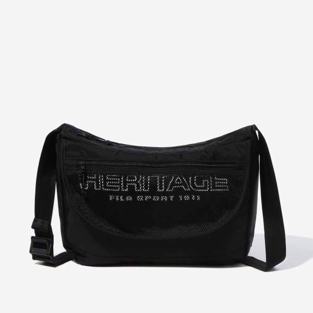 フィラ ヘリテージ 軽量 メッセンジャーバッグ 5,044円