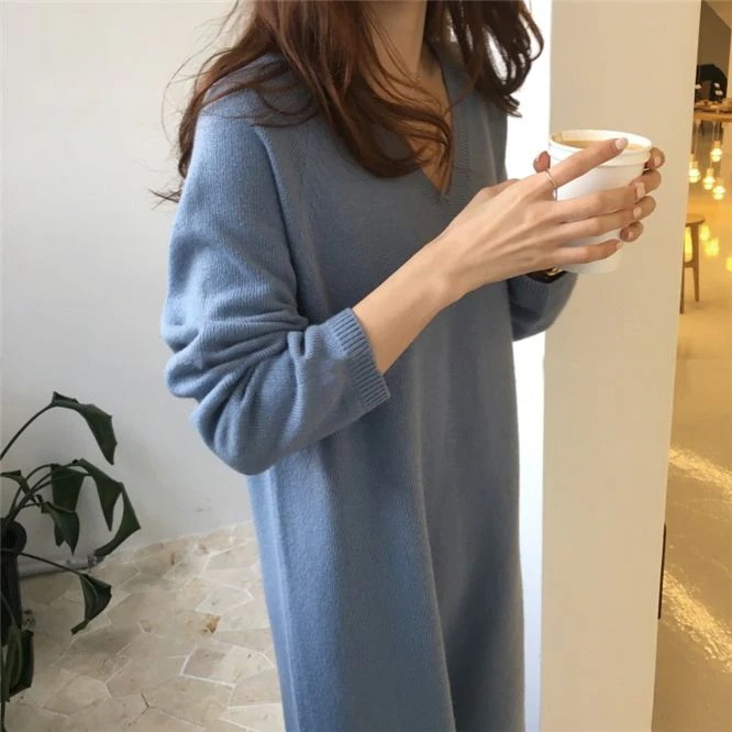 ニット ワンピース レディース 大きいサイズ 秋 冬 黒 ブルー ロング丈 無地 Vネック 大人 可愛い シンプル きれいめ 上品 カジュアル シンプル フェミニン おしゃれ あったか ルーズ ラフ