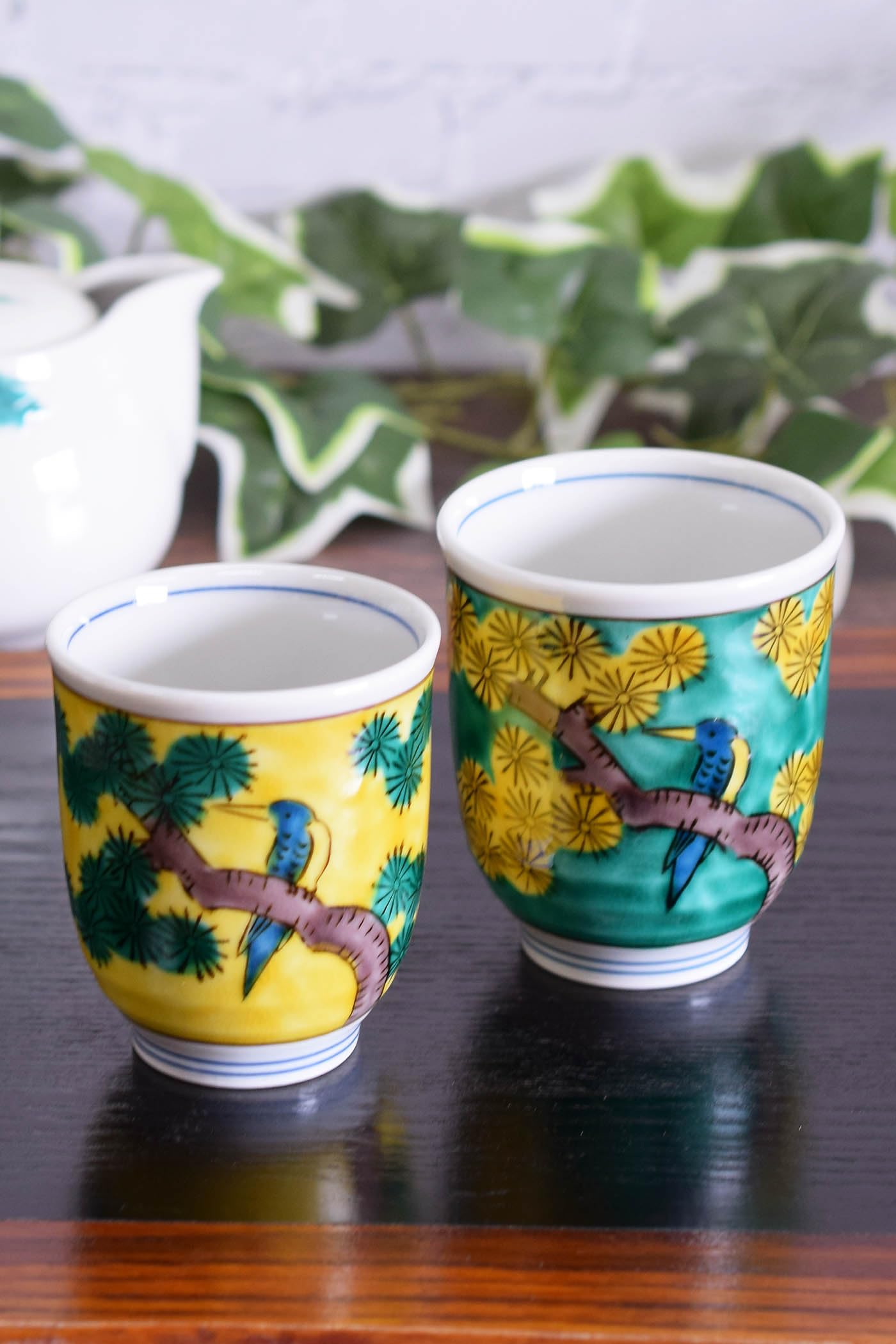 湯呑み ペア おしゃれ 九谷焼 夫婦湯呑み 吉田屋松に鳥 湯呑み茶碗 ブランド 和食器 日本製