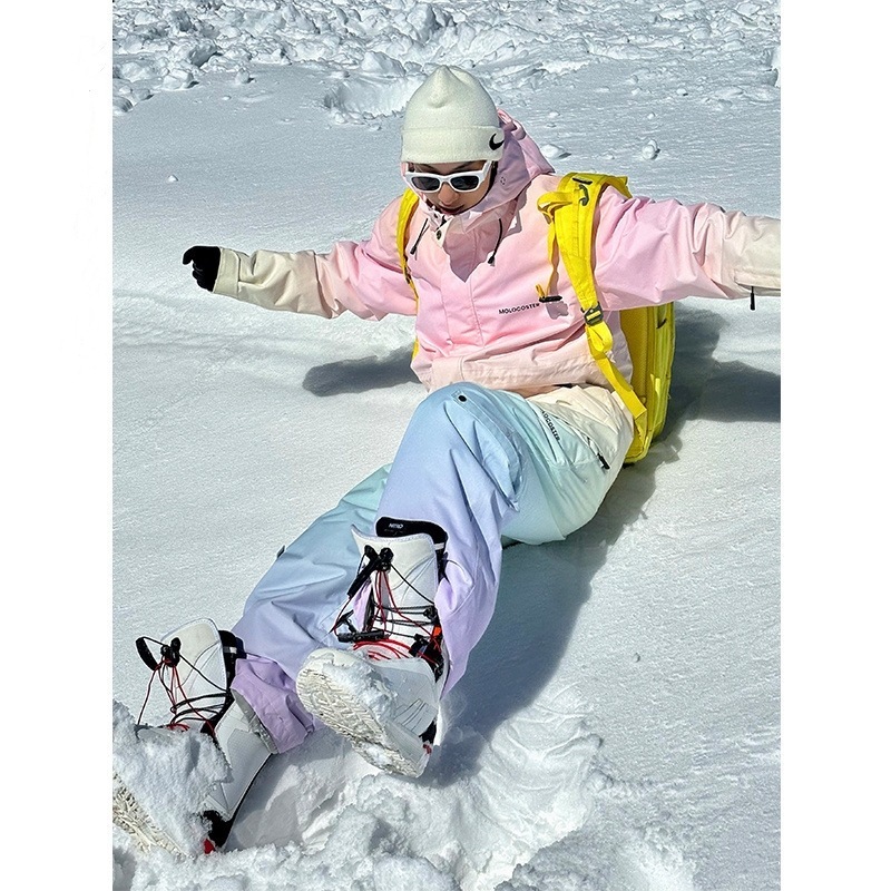 スノボウェア 2025 2026 耐水圧15000mm 上下セット ジャケット パンツ レインボー 3L おしゃれ 韓国風 メンズ レディース スノーボードウェア スノーウェア スキーウェア 29,016円