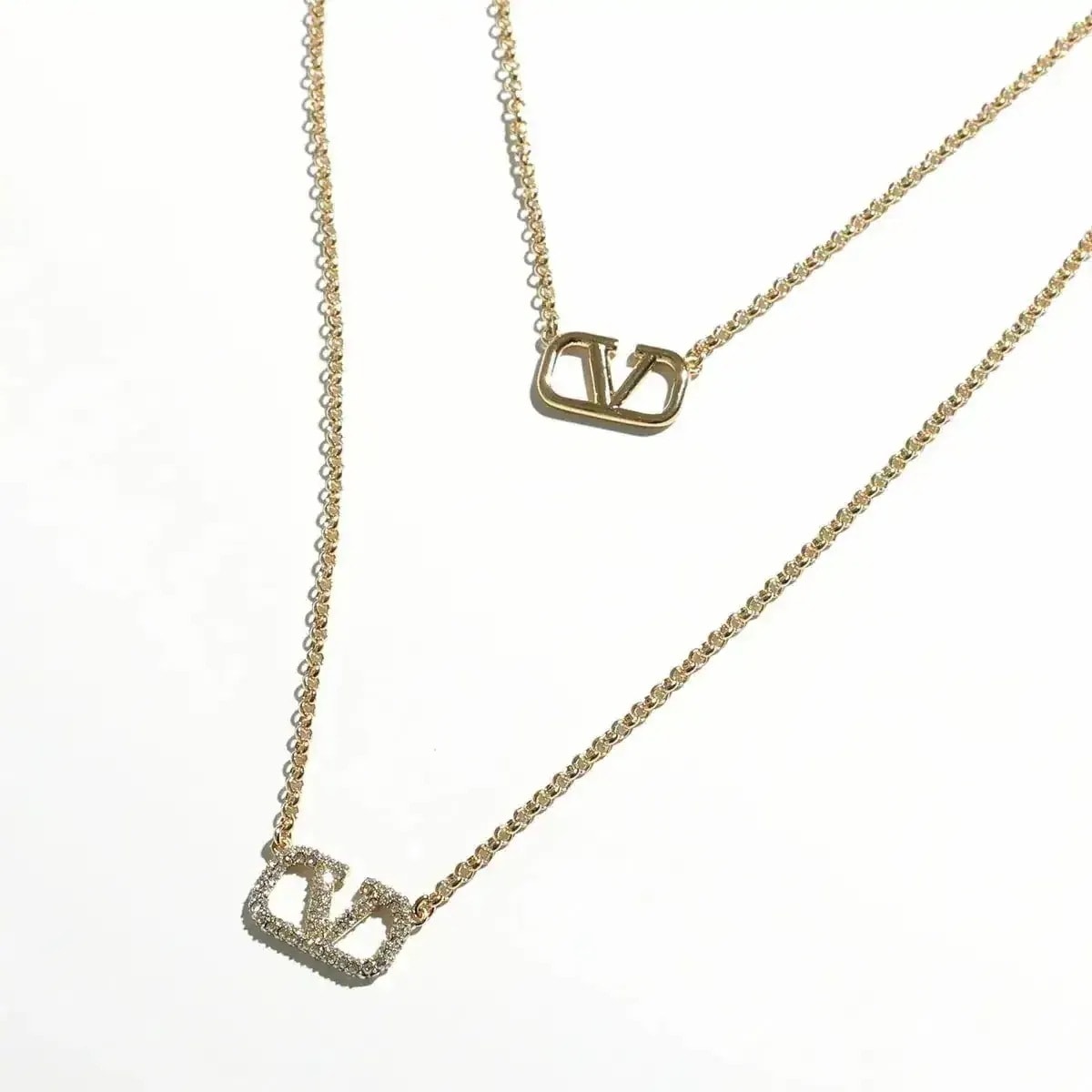 VALENTINO ヴァレンティノ ネックレス 4W2J0V34 YCW レディース Vロゴ 2連 ペンダント クリスタル アクセサリー MH5