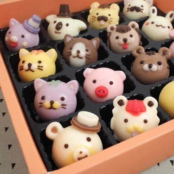 [1 + 1] ブームストーリー 動物の顔 チョコレート作りセット