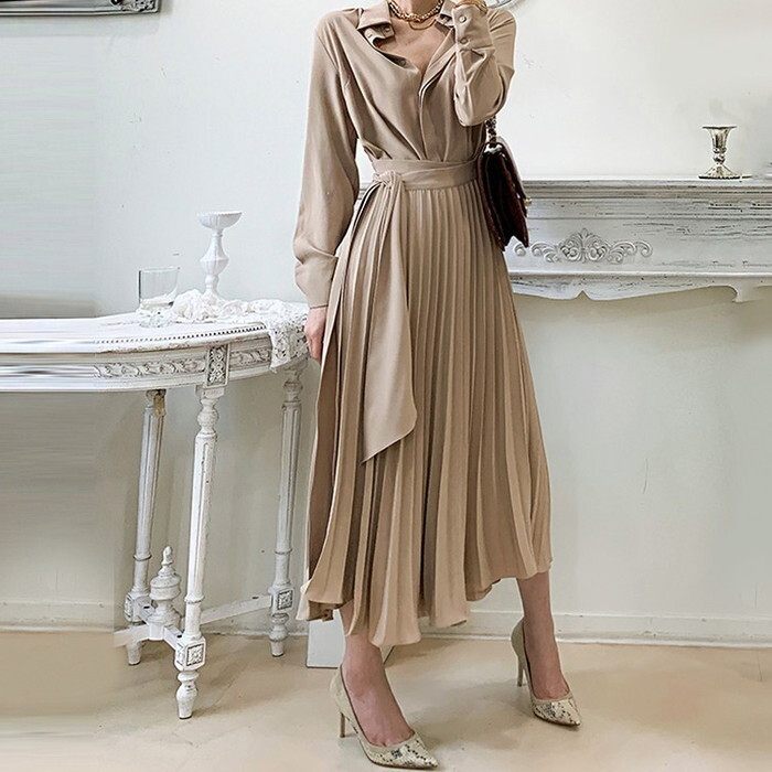 秋 新作 2022 レディース ワンピース ドレス ロングワンピース ロング丈 ミモレ丈 長袖 襟付き 前ボタン プリーツ切り替え プリーツ プリーツワンピース ウエストマーク リボン