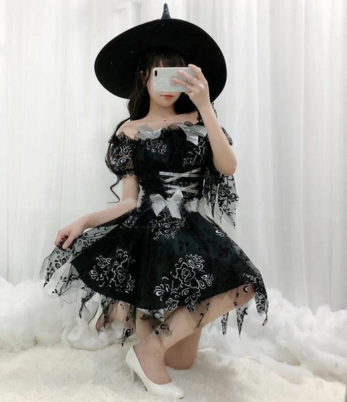 迅速な出荷 ハロウィン コスプレ衣装 女性 大人用 半袖 ショート丈 ワンピース 膝丈セクシー 巫女 魔女 魔術師 幽霊 コスプレ 仮装 帽子付 チュチュ ロリータワンピース お姫様 ロリィタ ドレス