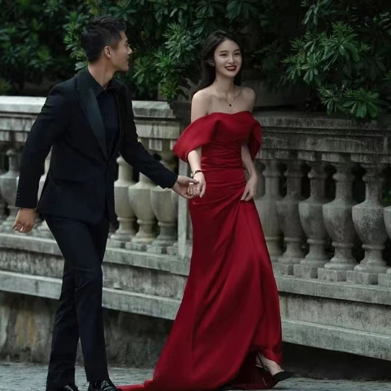 フレンチサテン半袖カラートレーンラインドレス 結婚式 花嫁 ウェディングドレス 二次会 パーティードレス パーティードレス ステージ 発表会 大きいサイズ披露宴コンサート