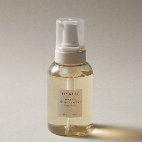 Pure/Soft/Feminine Cleanser/300ml 4,641円