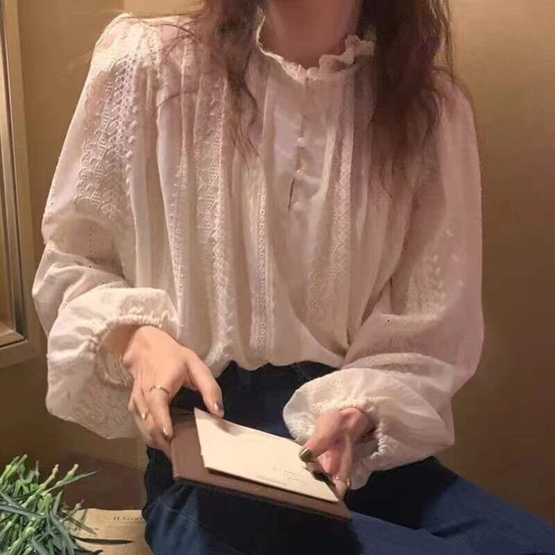 トップス シャツ ブラウス 白シャツ 白トップス 袖あり 長袖 パフスリーブ スタンドカラー ハイネック フリルネック レース 刺繍 かわいい 大人可愛い きれいめ シンプル カジュアル 大人 wto 4,687円