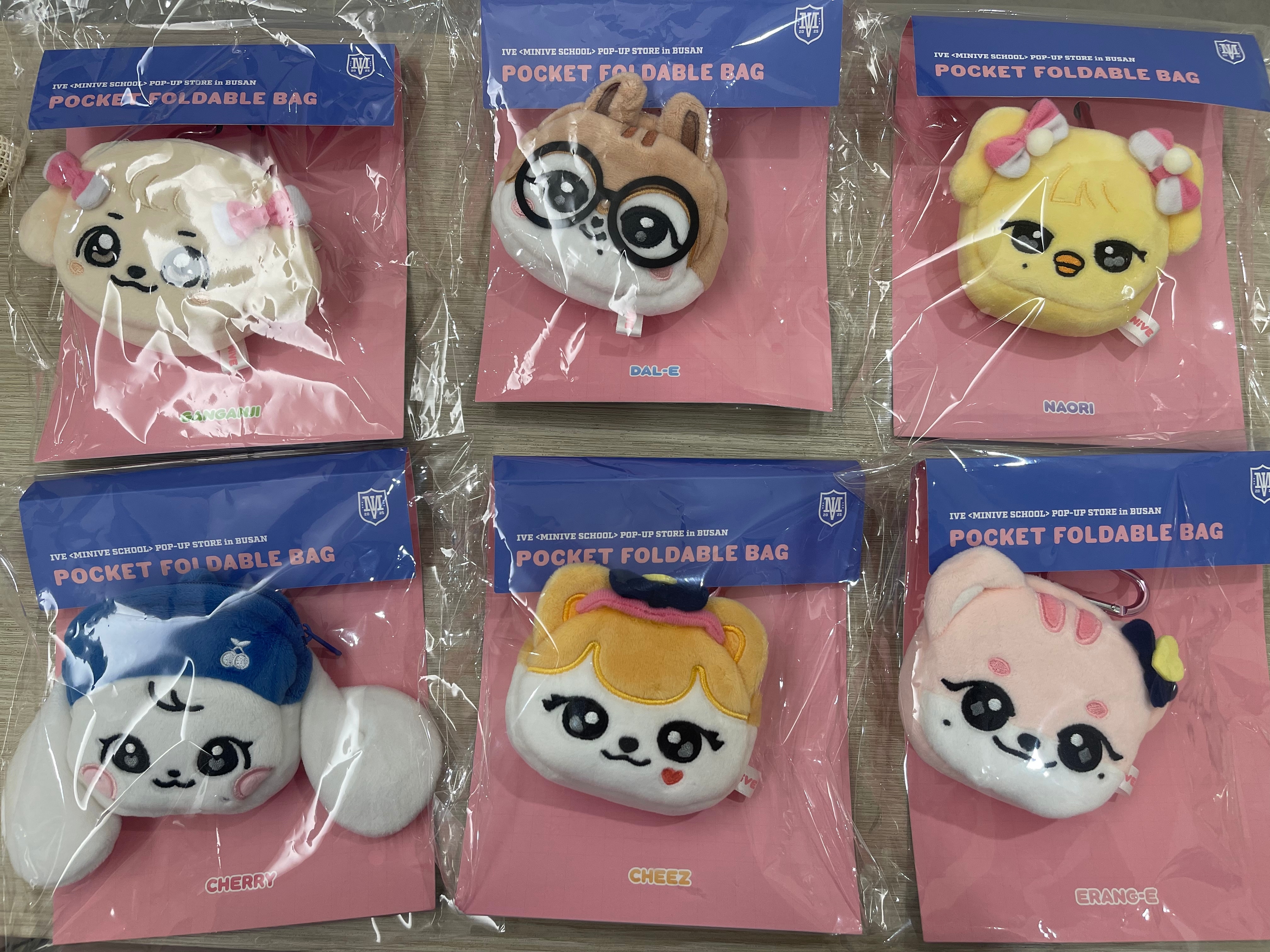 [ON HAND] IVE x MINIVE POP-UP STORE MINIVE SCHOOL in BUSAN OFFICIAL MD MINIVE POCKET FORDABLE BAG