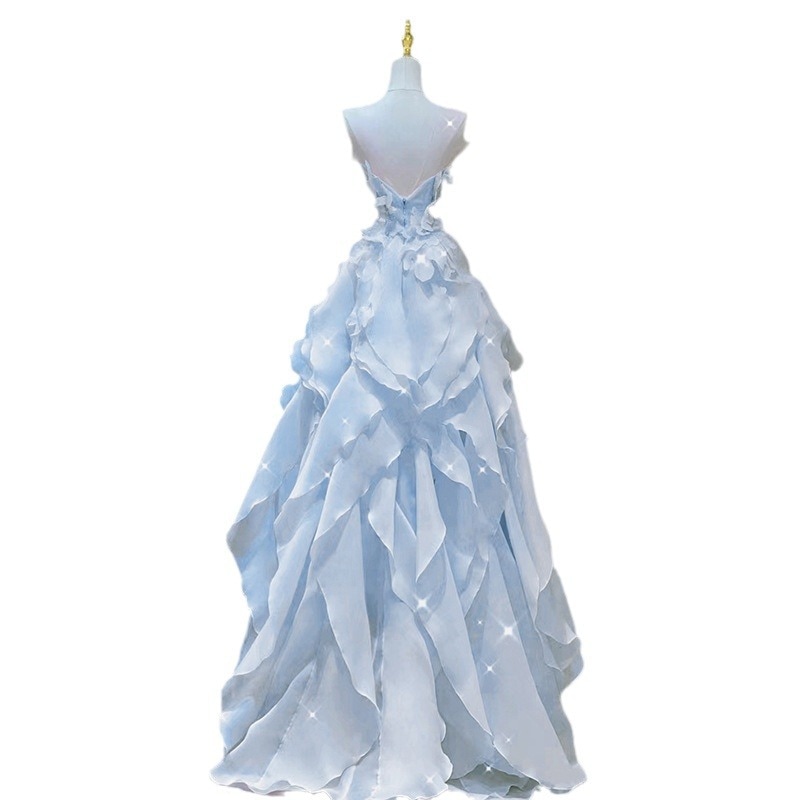 ブルードレス2024秋の新鮮な胸当てトレンドパーティー芸考司会卒業成人ドレス