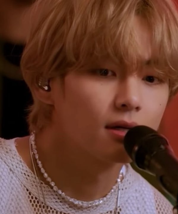 Qoo10 justLoveR. BTS V 着用 Sienna ネックレ