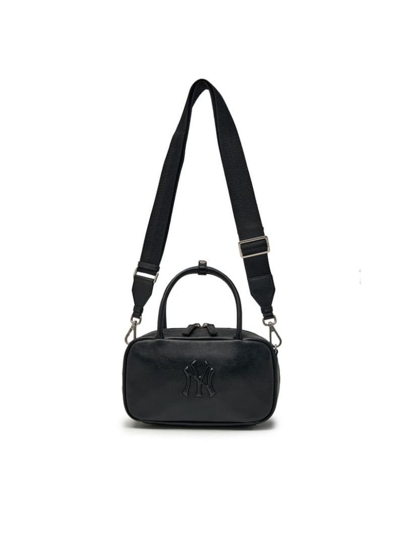 Basic Vintage Logo Crossbody Bag New York Yankees (Black) 韓国大人気