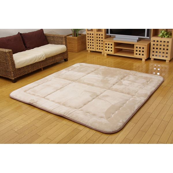 ラグマット/こたつ敷布団 (ベージュ 約190×190cm) 洗える 軽量 国産固綿40mm使用 フランネル地 ふっくら敷 (リビング)