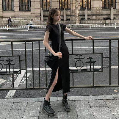 ホットガール半袖 Tシャツ黒ドレスセクシーな膝スリットバッグヒップロングスカート韓国ファッション 5,291円