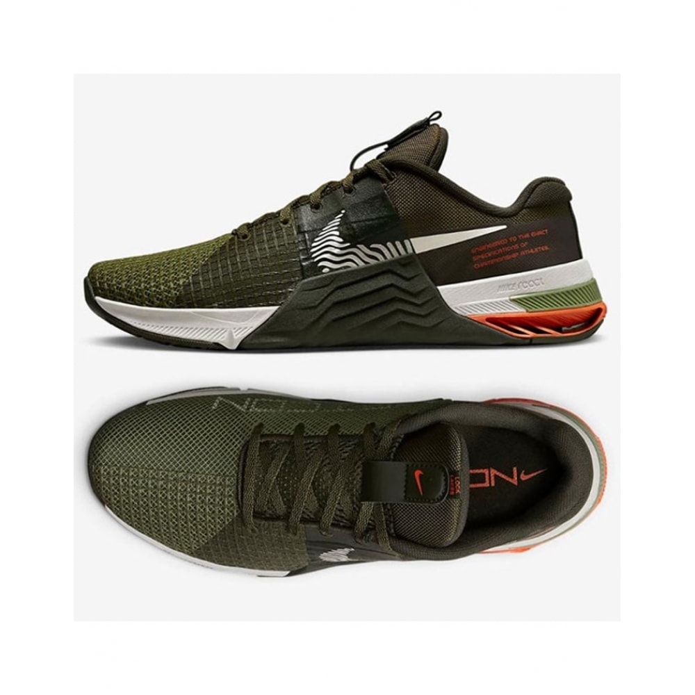 ナイキスニーカートレーニングシューズメトコン 8 DO9328-301 P2310