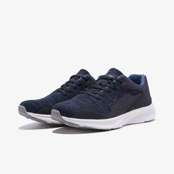 ソフトな履き心地のニット素材アッパーを適用したデイリーウォーキングシューズ ライトムーブ 112 PW0UW23S212 GJA