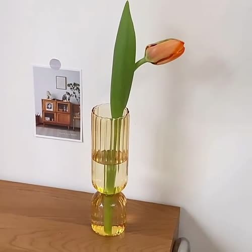 花びん 透明ガラス インテリア 雑貨 小物 オブジェ カフェ家具 花瓶 写真道具 花束の置物 ストラ