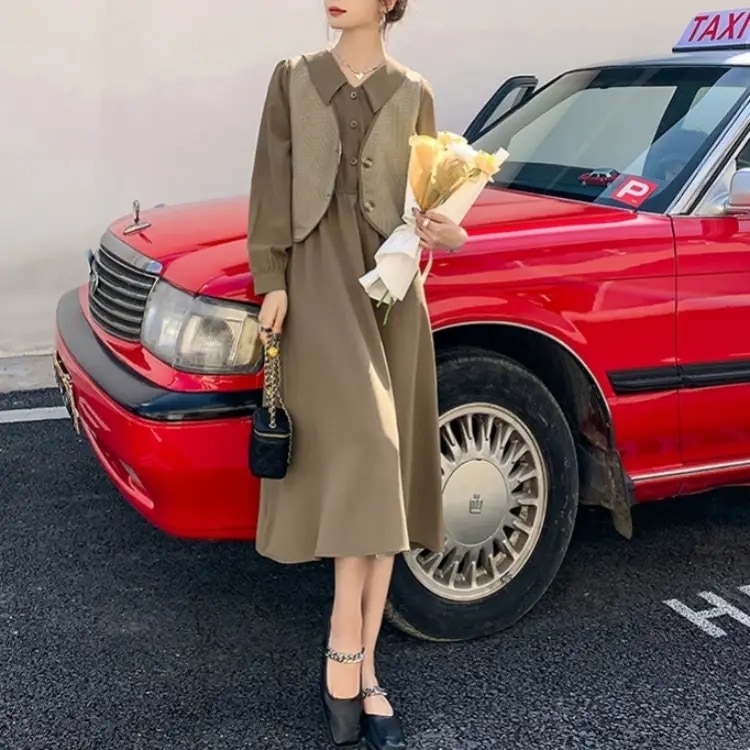 トップス ワンピース ベスト シャツワンピース フレアワンピース 膝下 ミディアム丈 ミディ丈 ミモレ ミモレ丈 Vネック 襟付き ノースリーブ 長袖 フレア Aライン ハイウエスト ウエストゴム 10,152円