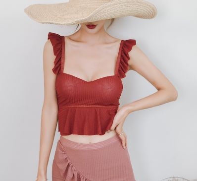 水着 ビキニ 赤 無地 夏 セクシー セパレート フリル 体型カバー 胸元 谷間 スタイルアップ 上下 セット 可愛い 暖色 華やか 大人っぽい リゾート レトロ 無地 旅行 おしゃれ プール 海