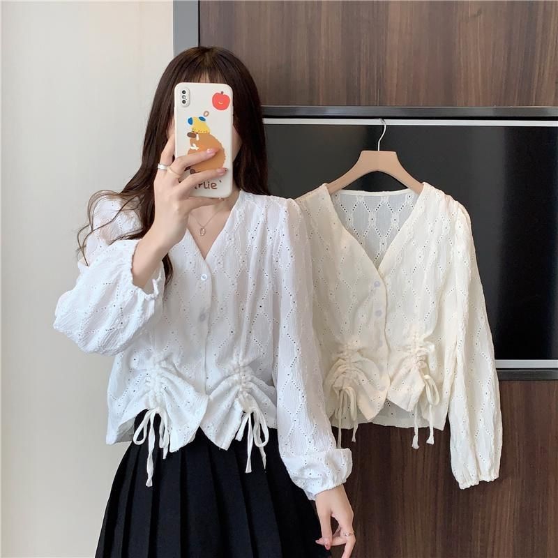 【1つ買うと10つ無料】女性向けのシャツ秋のvネックの二重描画ストリングスはスリムでファッショナブルでユニークに見えます