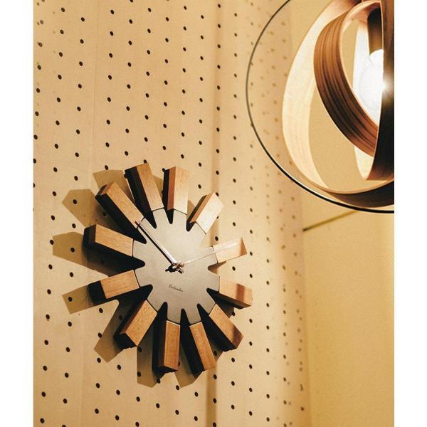 おしゃれ 壁掛け時計 木製 北欧 カフェインテリア 電池式 掛け時計 カッコイイ 太陽 放射状 カワイイ 時計 静か 音がしない 部屋装飾