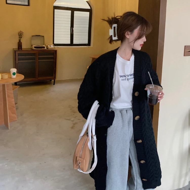 女性用レイジーレトロニットセーター2024年秋新作ゆったりカジュアルvネックツイストカーディガンジャケットトップ