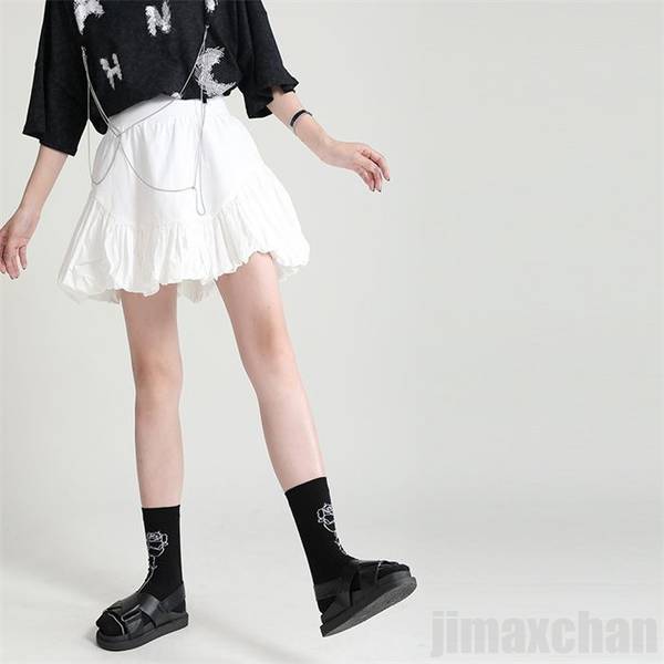 スカート レーディス 柄 ハイウエスト 2color ホワイト ブラックSkirt ふわふわ バブル デザイン ミディアム ひざ上 レディース ショート丈 春 夏 秋 冬