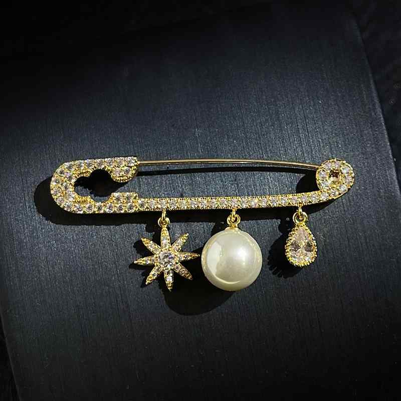 ブローチ 入学式 卒業式 小さい 安全 ピン カーディガン コート 露出 防止 アクセサリー ファッション レディース 装飾品 5,456円