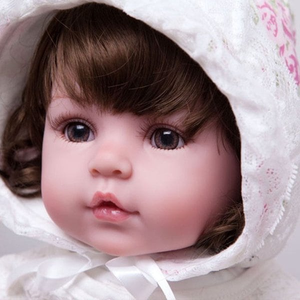 リボーンドール 女の子 赤ちゃん人形 ベビー人形 ベビードール トドラー リアル 衣装付き 綿ボディ 55cm かわいいフードつきベビー服
