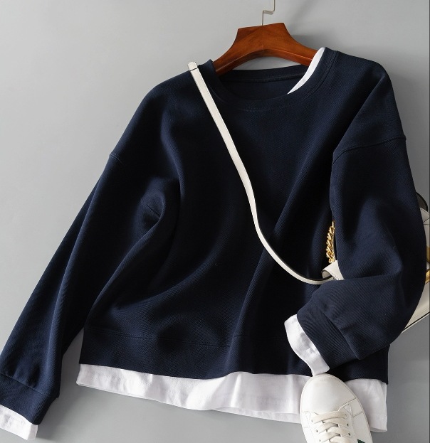 重ね着風ロング丈チュニック シャツ トップス ブラウス ベスト 長袖 ラウンドネック ストレート かわいい 可愛い きれいめ シンプル カジュアル 上品 おしゃれ お洒落 かっこいい レトロ