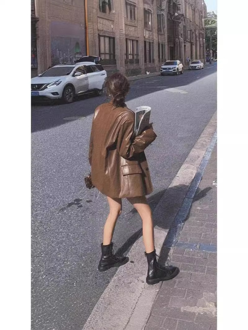 女性のためのブラウンレザージャケット 2024 初秋の新スタイルメイラード英国スタイルの小さなスーツバージョンストリートスーツジャケット女性のための 5,548円