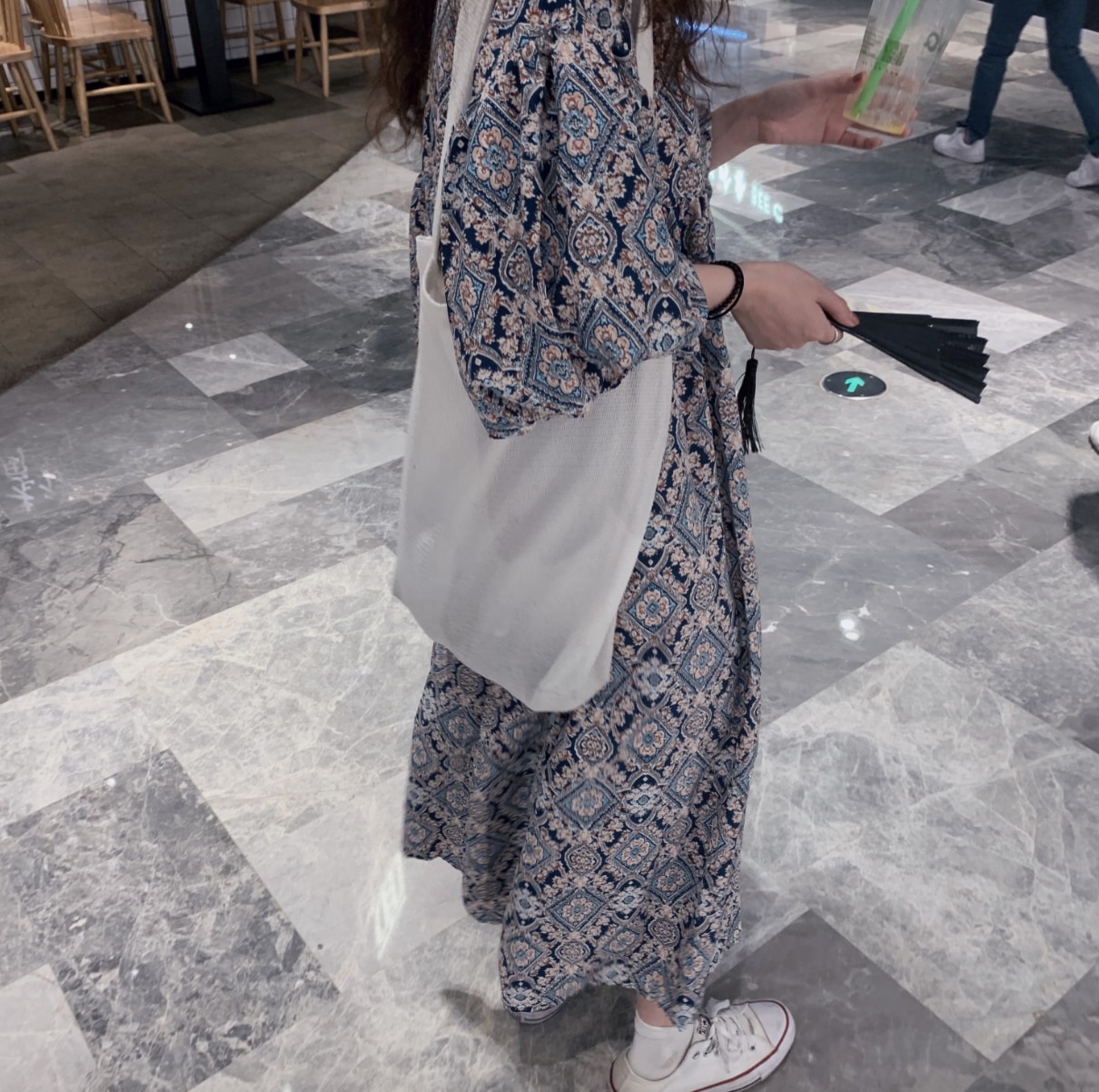 ワンピース デート ロング ロング丈 袖あり 長袖 かわいい 大人可愛い きれいめ シンプル カジュアル 大人 上品 おしゃれ お洒落 主役級 存在感 柄 花柄 春 秋 10代 20代 30代