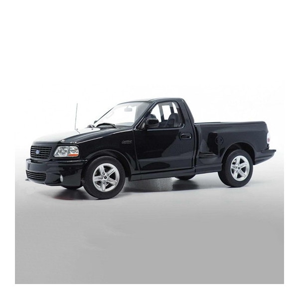 DNA フォード F-150 SVT ライトニング 2003 ブラック