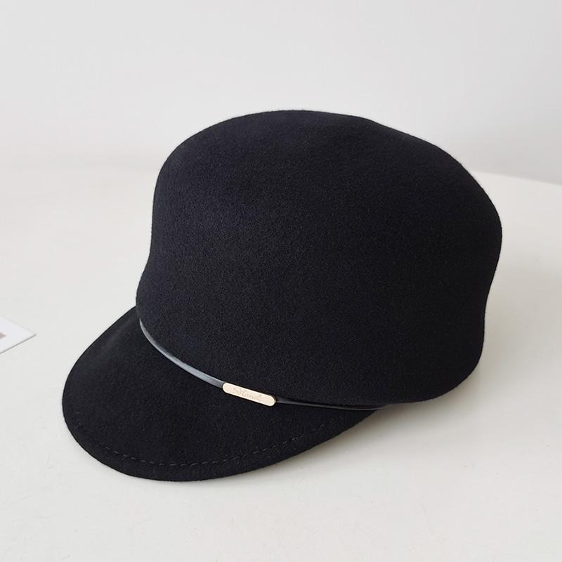 秋冬 コーデ レディース ファッション オシャレ アイテム カワイイ シンプル 大人カワイイ レトロ ウール 帽子 黒 乗馬 エレガント ベレー帽