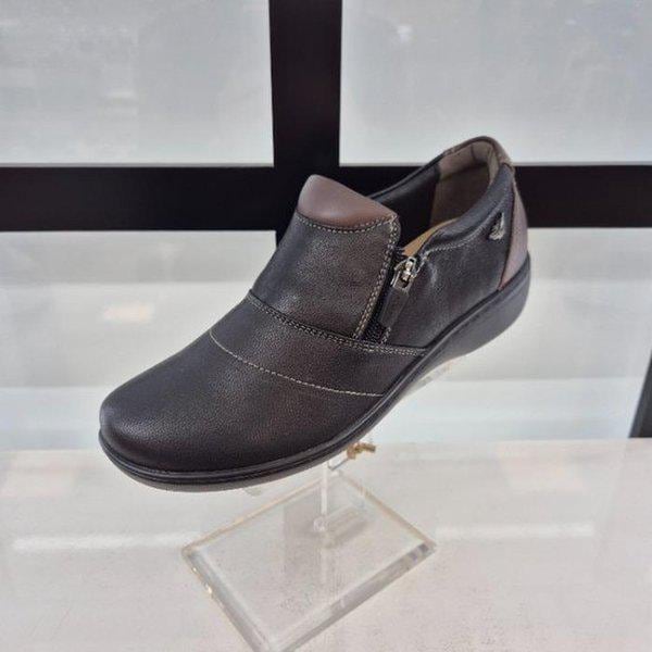 HC11 羊革 女性靴 N5K2L5E39 (43392572)