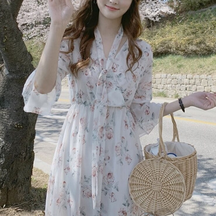 話題の行列 ワンピース レディース 七分袖 ネックリボン Vネック ロング丈 花柄 シフォン ドレス ドレス 話題の行列 ワンピース レディース 七分袖 ネックリボン Vネック ロング丈 花柄 シフォン ドレス ドレス