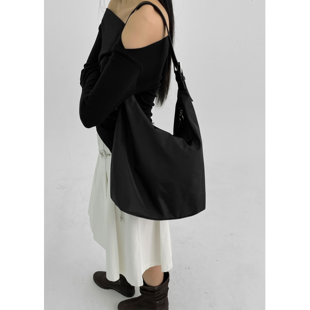 ブラックアップリムジンデイリーショルダーバッグ