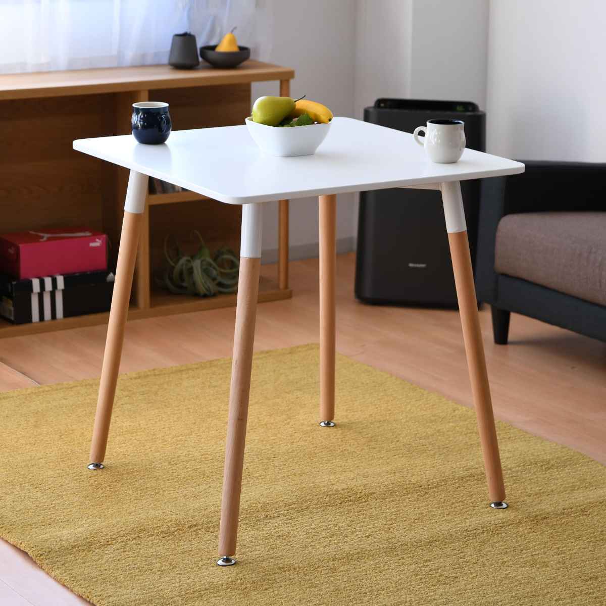 カフェテーブル 一人暮らし 正方形 シンプル 清潔感 幅70cm スクエア ダイニングテーブル テーブル 食卓 2人掛け 白 ホワイト おしゃれ 北欧 コンパクト