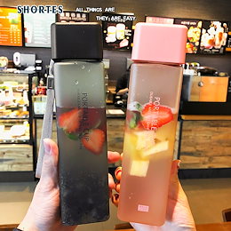 韓国版は簡単で、個性的な磨き砂の四角形のプラスチックのコップを持って携帯します