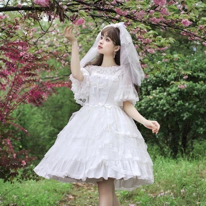 【急速出荷】新作 春夏 ロリータ Lolita ジャンパースカート ワンピース ドレス ロリィタ ゴスロリ レース リボン フリル 姫系 クラロリ 姫ロリ ノースリーブ 可愛い 甘ロリ コスチューム