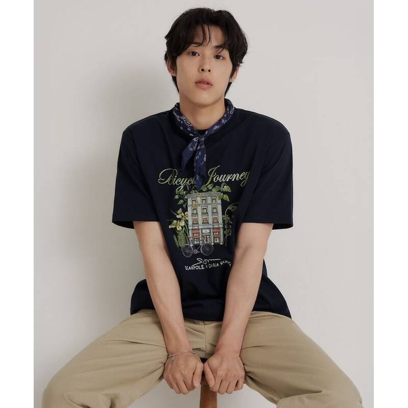 BEANPOLE MEN [ダリアソング] フロントプリント半袖Tシャツ - ネイビー BC6442K12R 406229