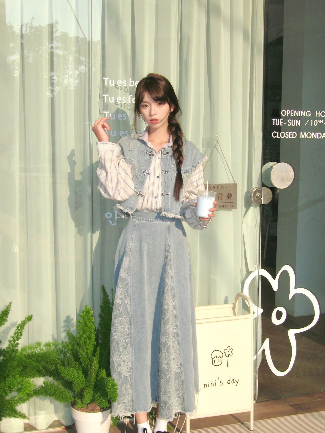 セットアップ3点セット スタイルのスリーピーススーツドレスレディースハン要素メッキバックルヘアラインカウボーイウエストコートストライプシャツ半身スカート